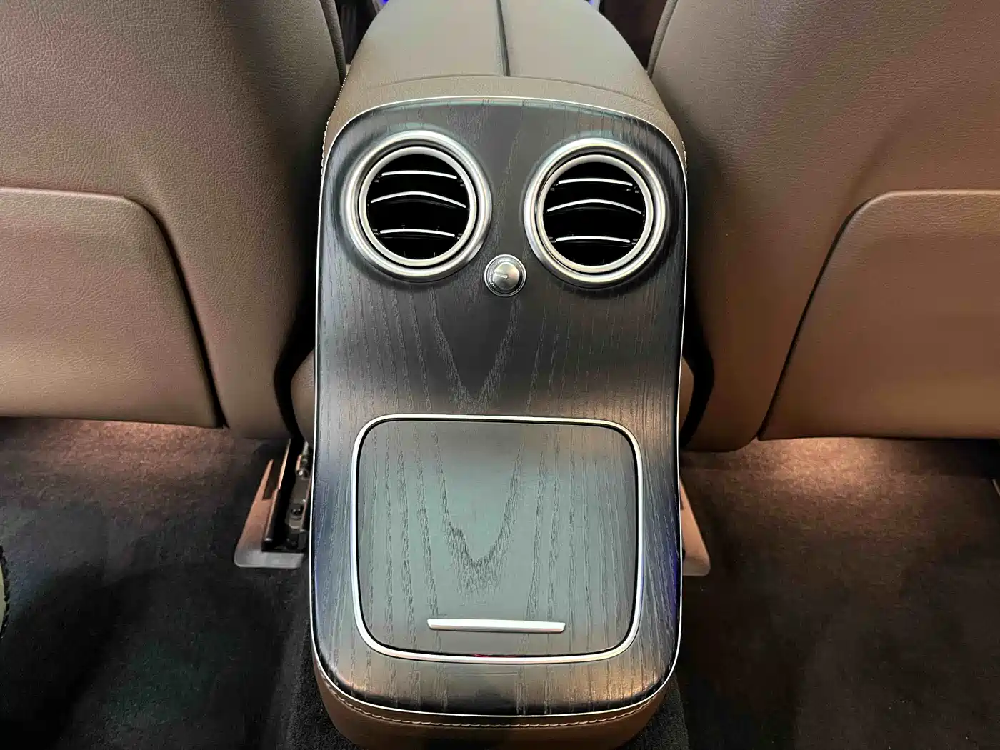 Mercedes-Benz E-Class 2023 E 300 L Fashion фото 14