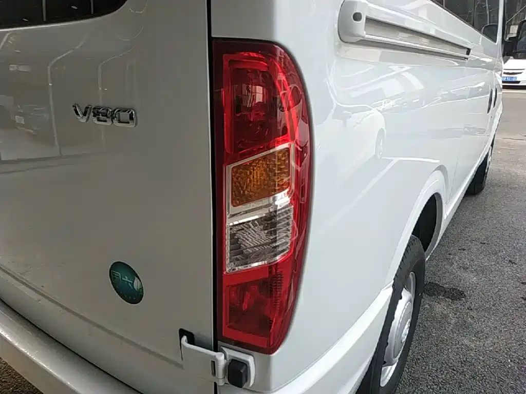 Фото 8 - Maxus Xintu V80