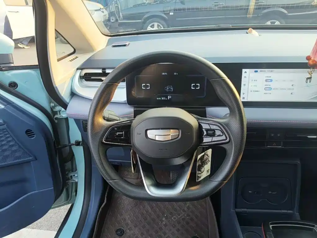 Photo 11 - Geely Geometry E Firefly
