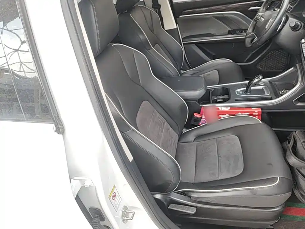 Photo 25 - Haval H6