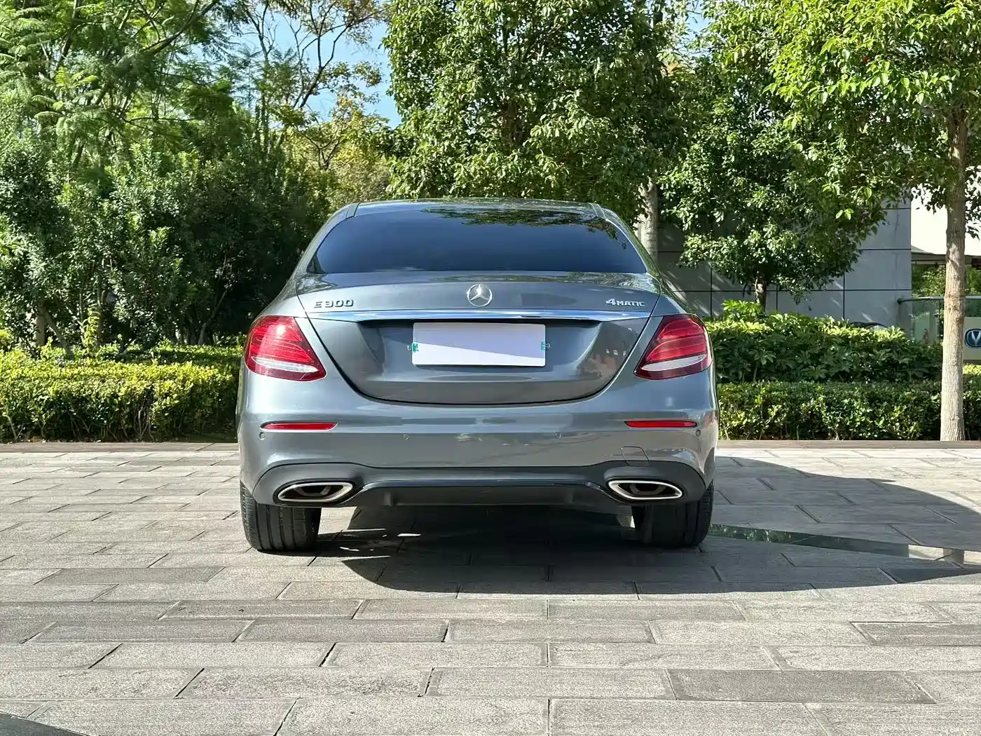 Mercedes-Benz E-Class 2017 E 200 Sport 4MATIC фото 8