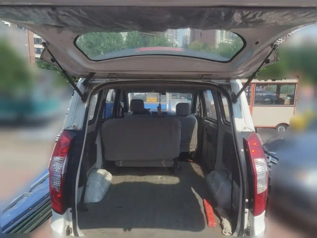 Wuling Motors Wuling Hongguang 2015 2015 1.5L S Basic China IV