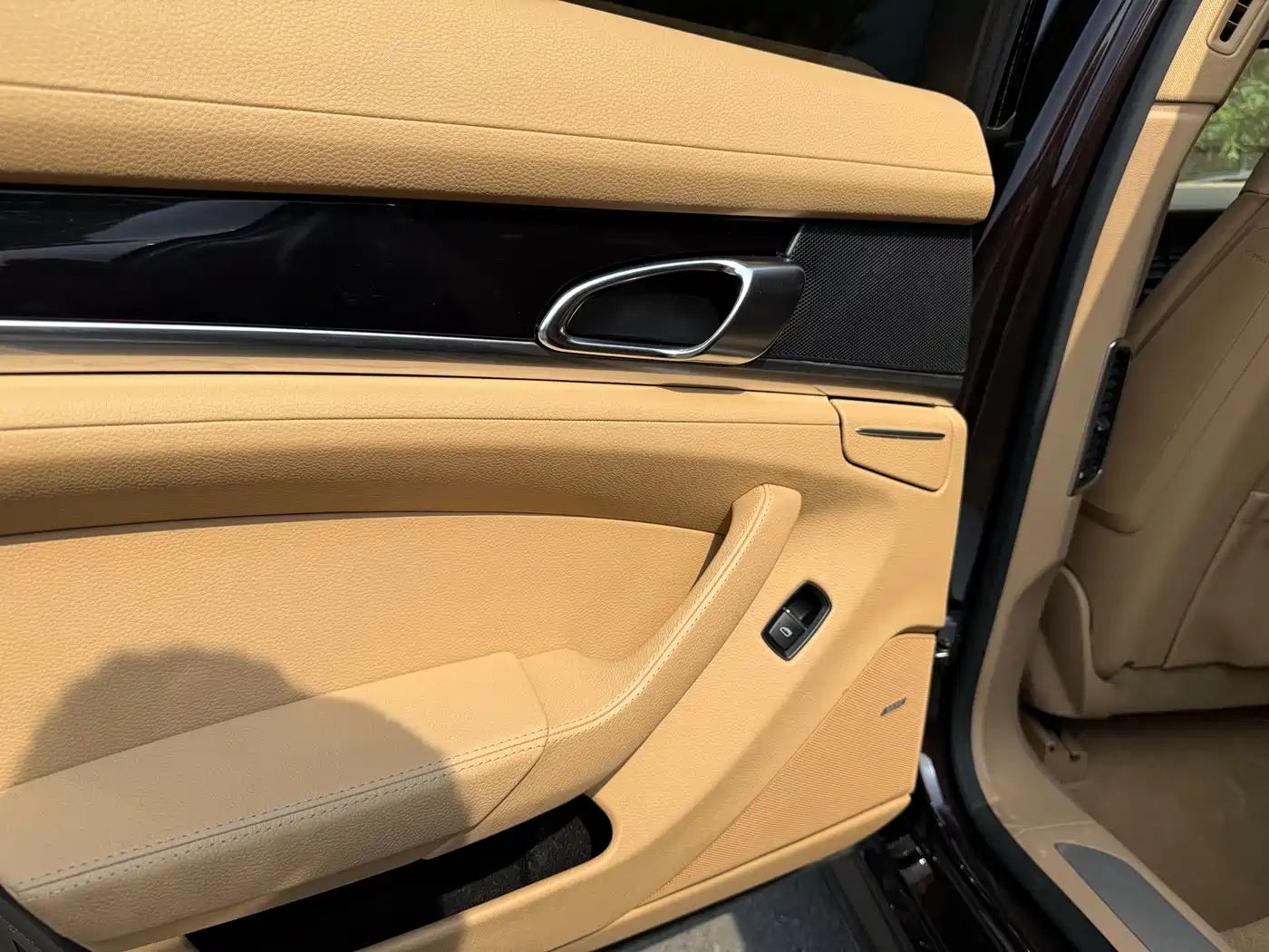 Porsche Panamera 2010 Panamera 3.6L фото 23