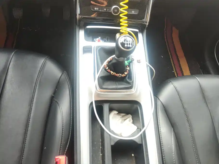 Roewe RX5 MAX 2020 2019 300TGI Manual 4G Connected Luxury Edition