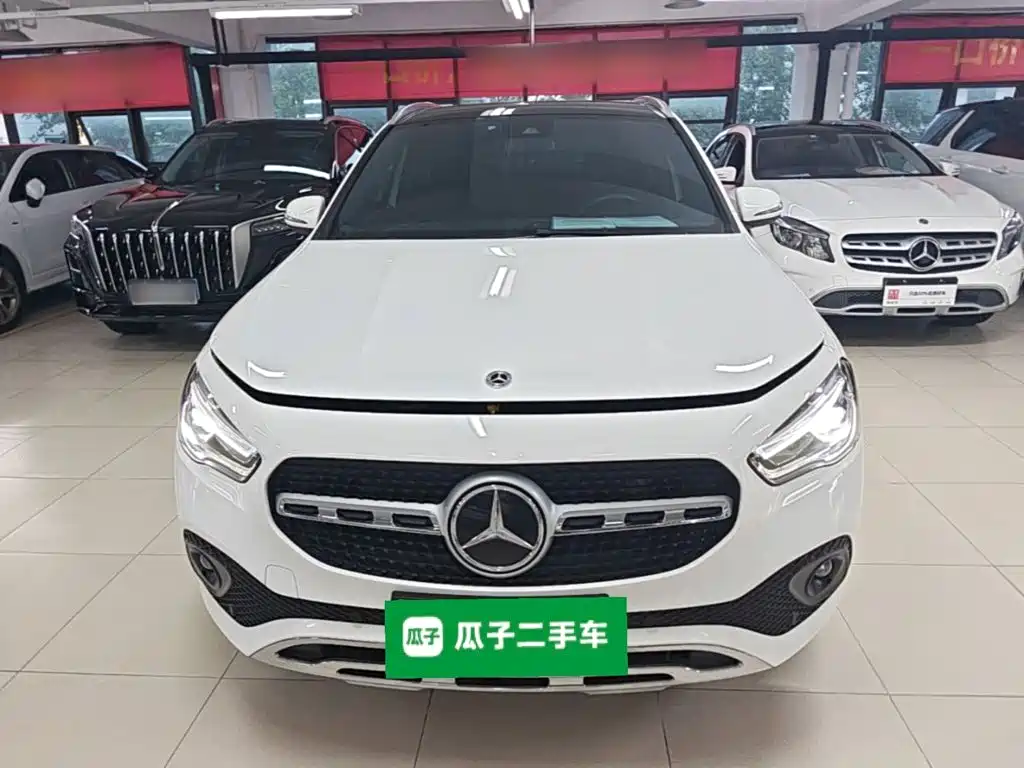 Mercedes-Benz GLA 2023 2023 GLA 220