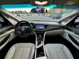 Фото 18 - Buick GL6