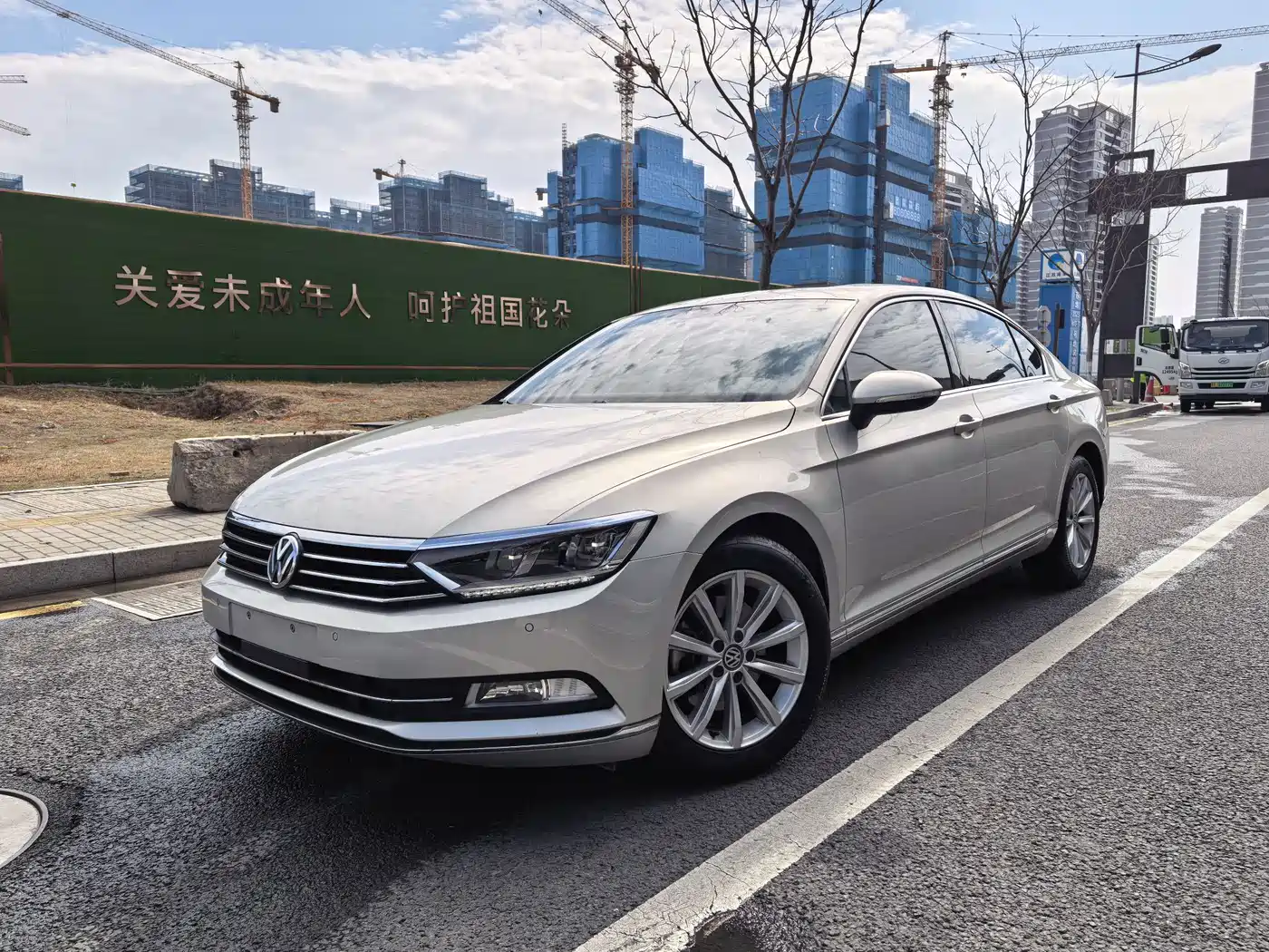 VOLKSWAGEN MAGOTAN 2019