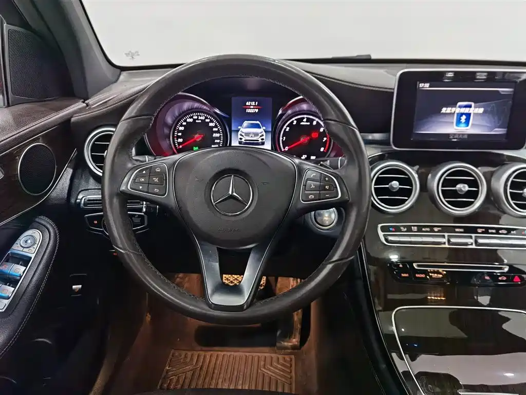 Mercedes-Benz GLC 2019 GLC 260 L 4MATIC Dynamic фото 11