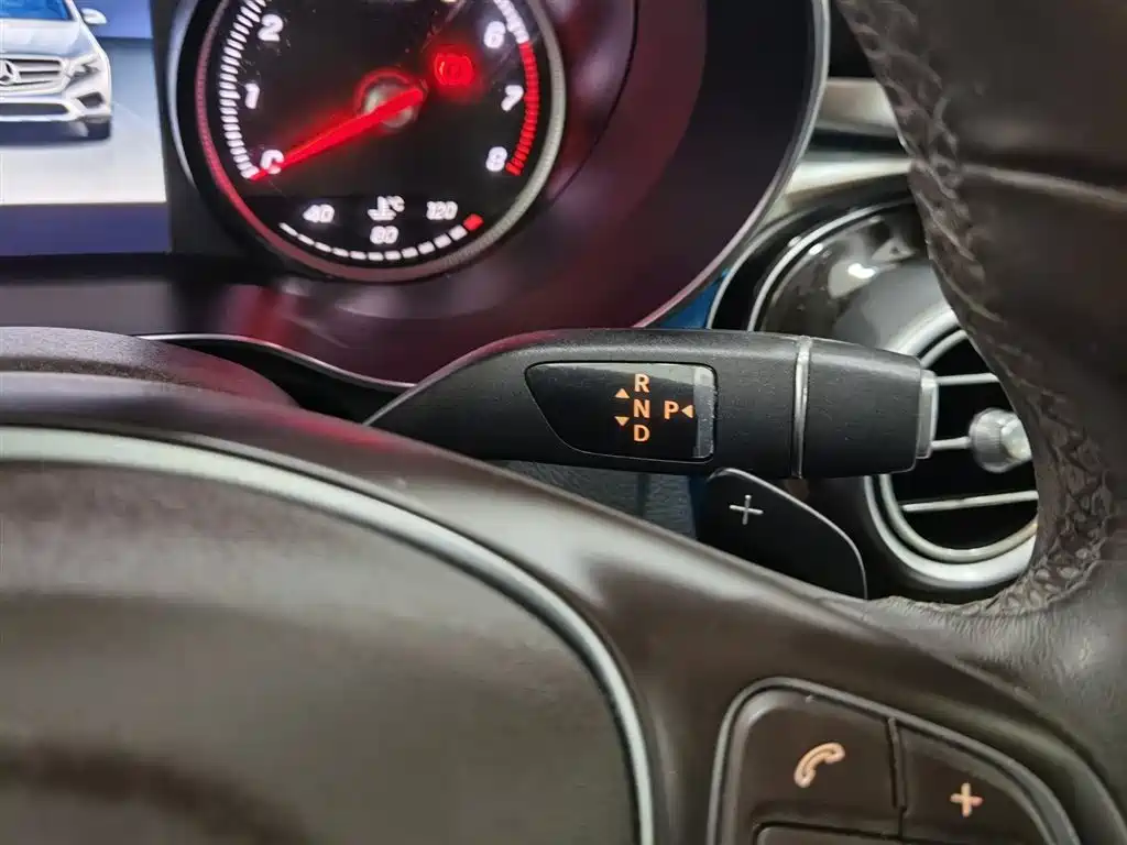 Mercedes-Benz GLC 2019 GLC 260 L 4MATIC Dynamic фото 13