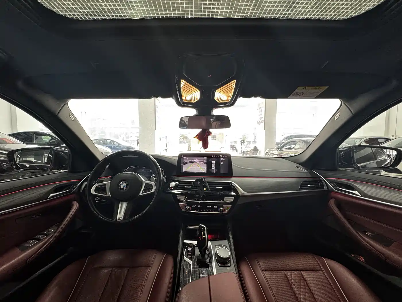 BMW 5 Series 2021 530Li Leading M Sport Package фото 7