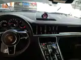 Photo 6 - Porsche Panamera