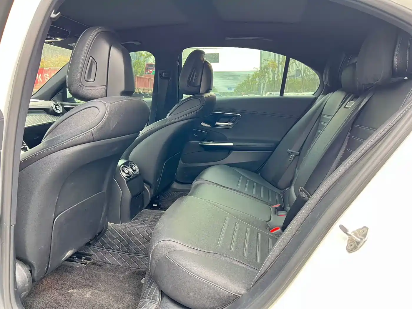 Mercedes-Benz C-Class 2022 C 260 L Sport Edition фото 6