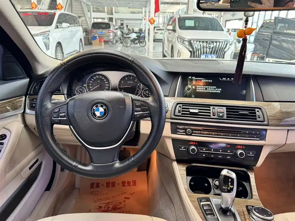 BMW 5 Series 2014 525Li Fashion Design Package фото 9