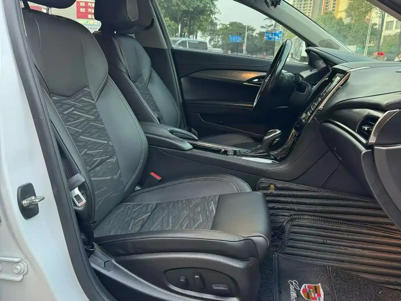 Cadillac ATS-L 2017 28T Technology фото 8