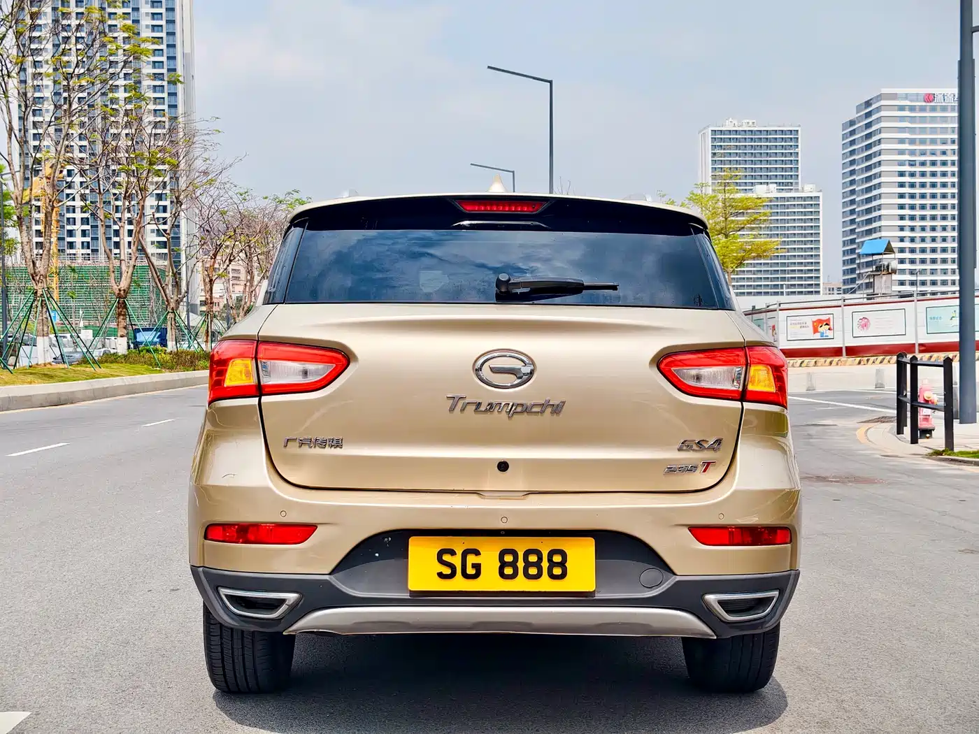 GAC Trumpchi Trumpchi GS4 2017 235T Automatic 2WD Luxury Smart Connected Edition фото 7