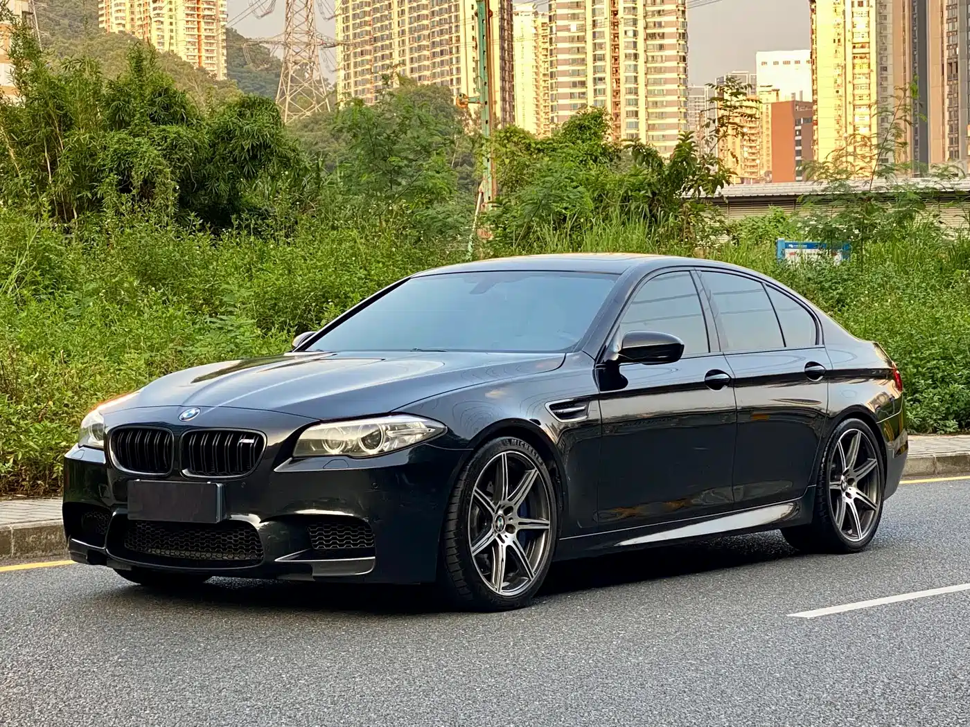 BMW M5 2015 2014 M5 Year of the Horse Limited Edition