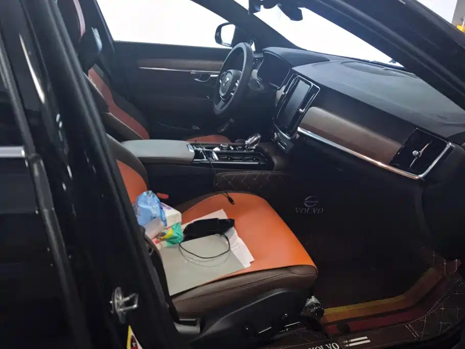 Volvo S90 2025 2025 B5 Zhiyi Luxury Edition