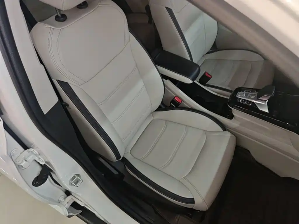 BYD Yuan Pro 2022 2021 401KM Luxury Model