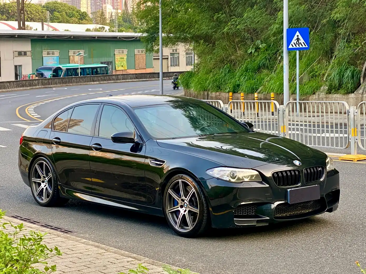 BMW M5 2015 2014 M5 Year of the Horse Limited Edition