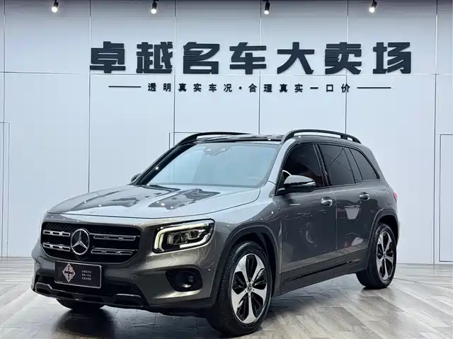 MERCEDES-BENZ GLB