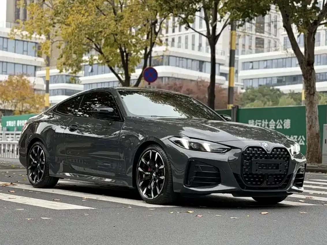 BMW 4-SERIES