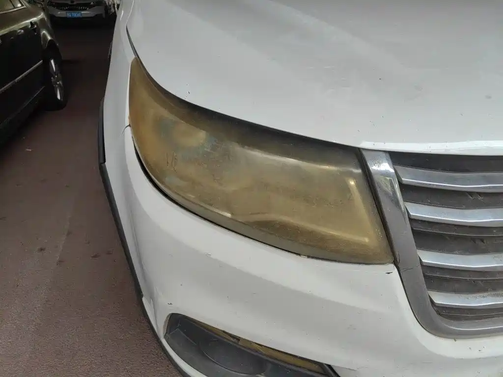Dongfeng Fengxing Fengxing SX6 2016 2016 1.6L CVT Elite Edition