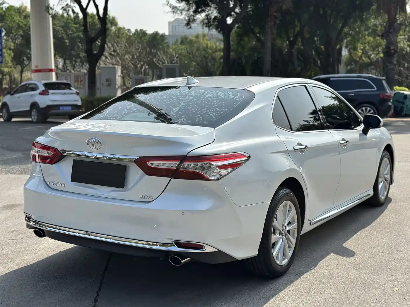 TOYOTA CAMRY