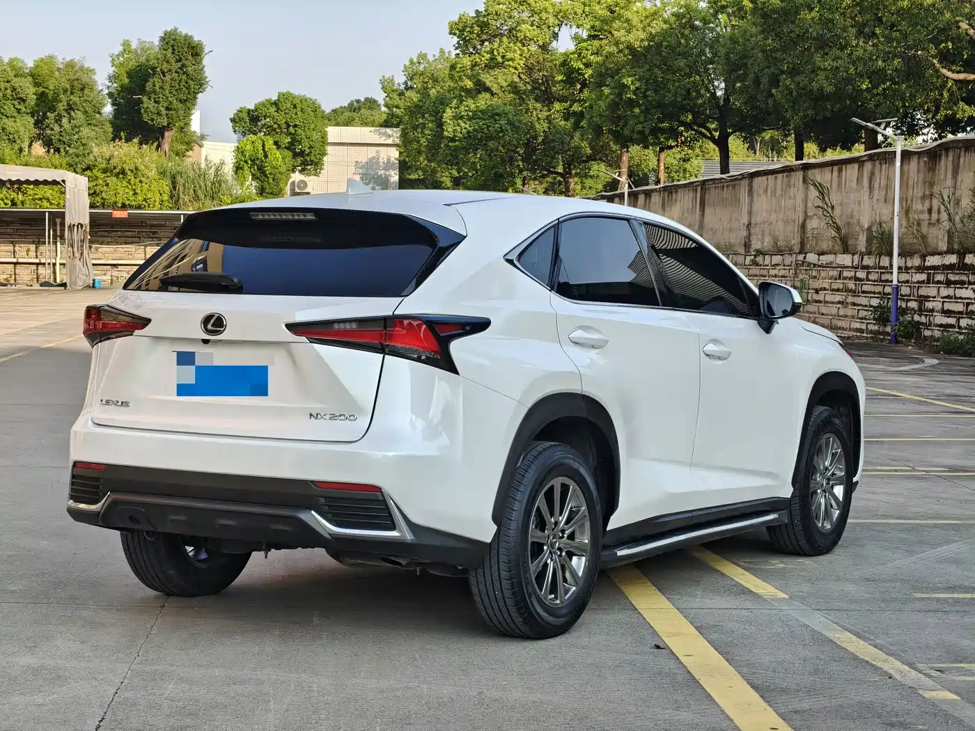 Lexus NX 2023 2020 200 FWD Fengyi Edition China VI