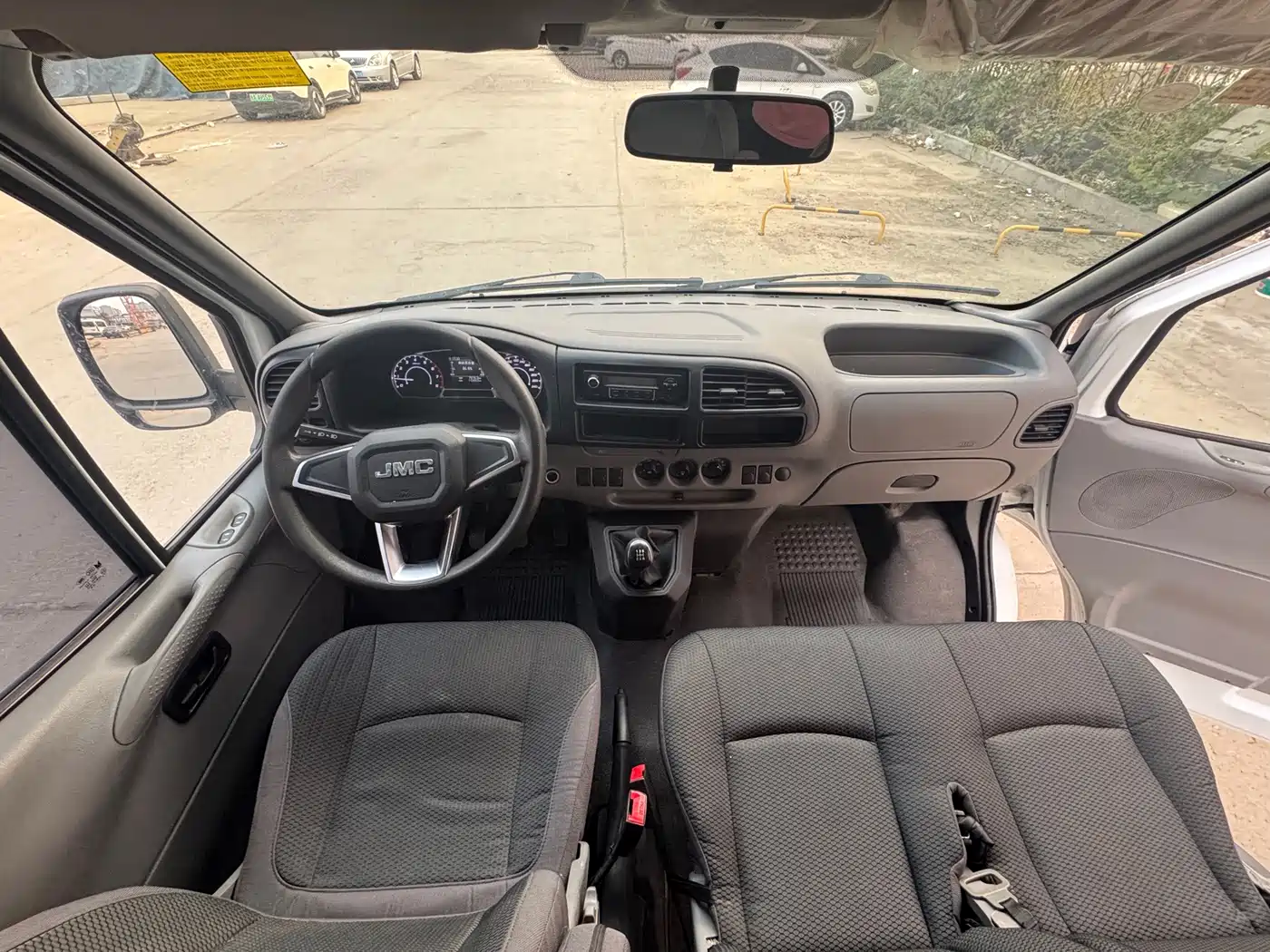 Jiangling Tesun 2021 2021 2.8T Space King Taurus Edition Short Wheelbase Medium-high Roof 6-seater Diesel China VI JX493