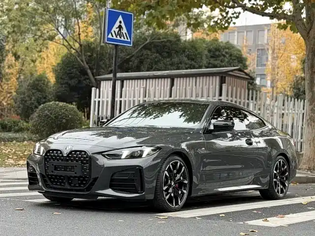 BMW 4-SERIES 2025