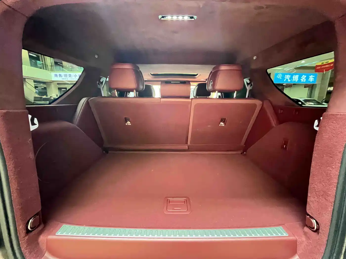 TANK TANK 700 NEW ENERGY