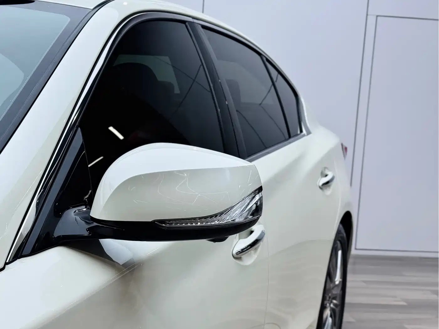 Infiniti Q50L 2020 2018 2.0T Premium Edition (China VI)