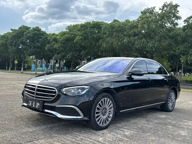 Mercedes-Benz E-Class 2021