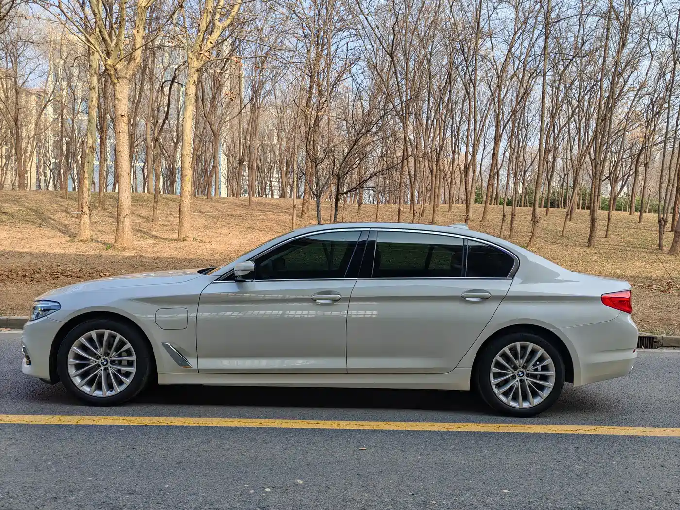 BMW 5 SERIES NEW ENERGY