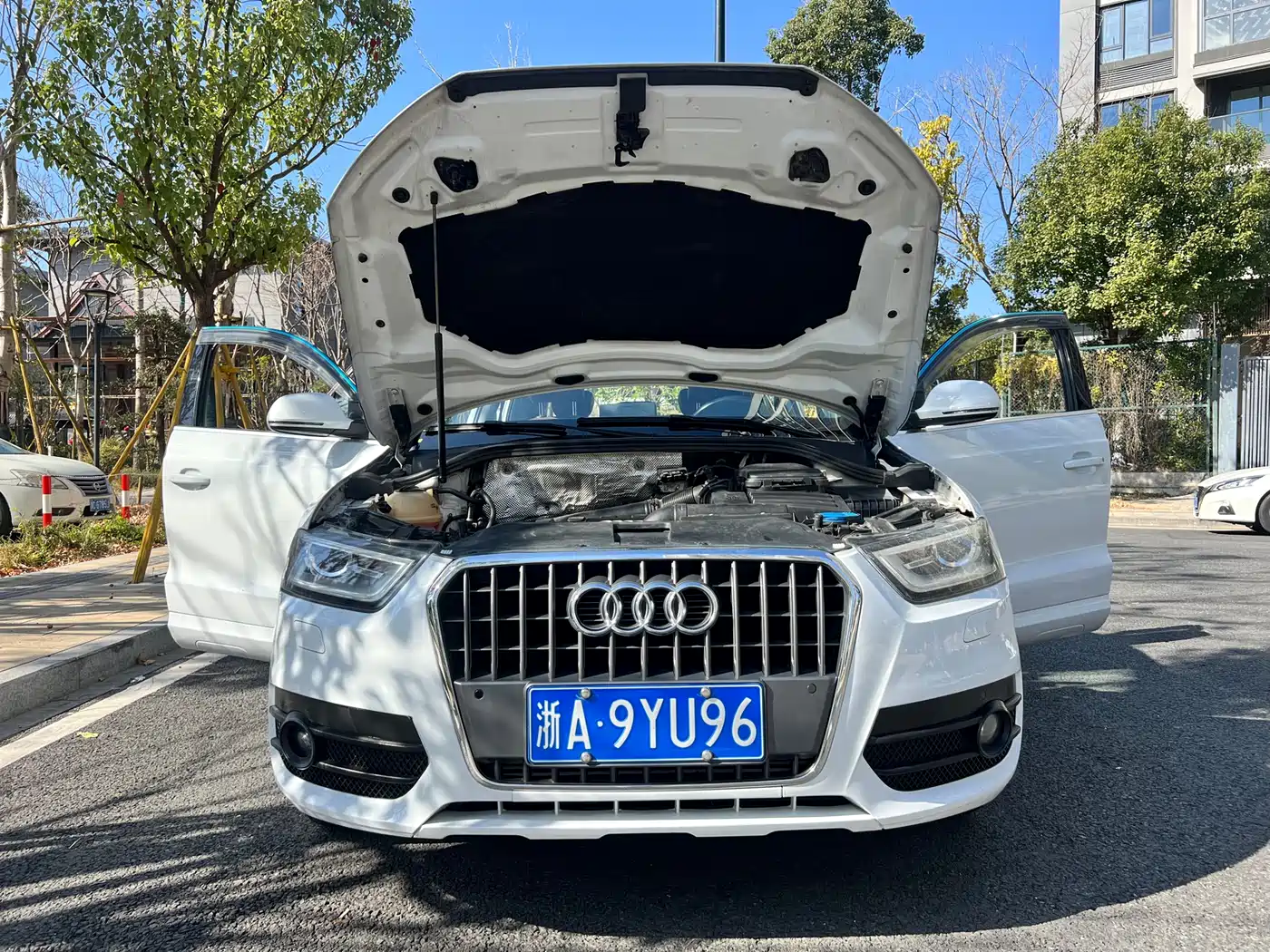 Audi Q3 2013 35 TFSI quattro Luxury фото 25