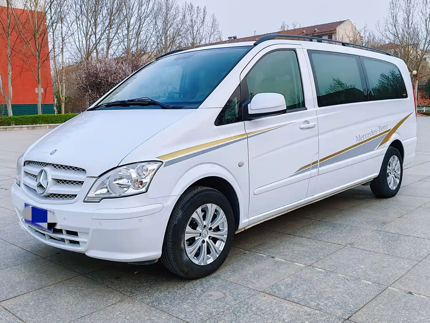Mercedes-Benz Vito 2011 2.5L Business Edition фото 4