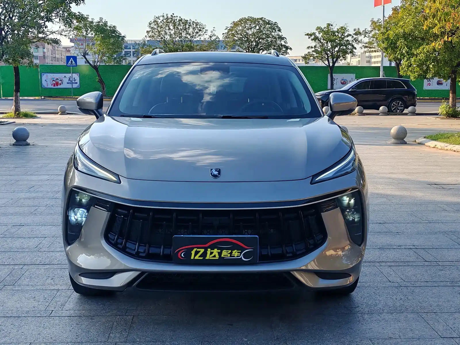 Photo 2 - Dongfeng Fengxing Fengxing T5 EVO