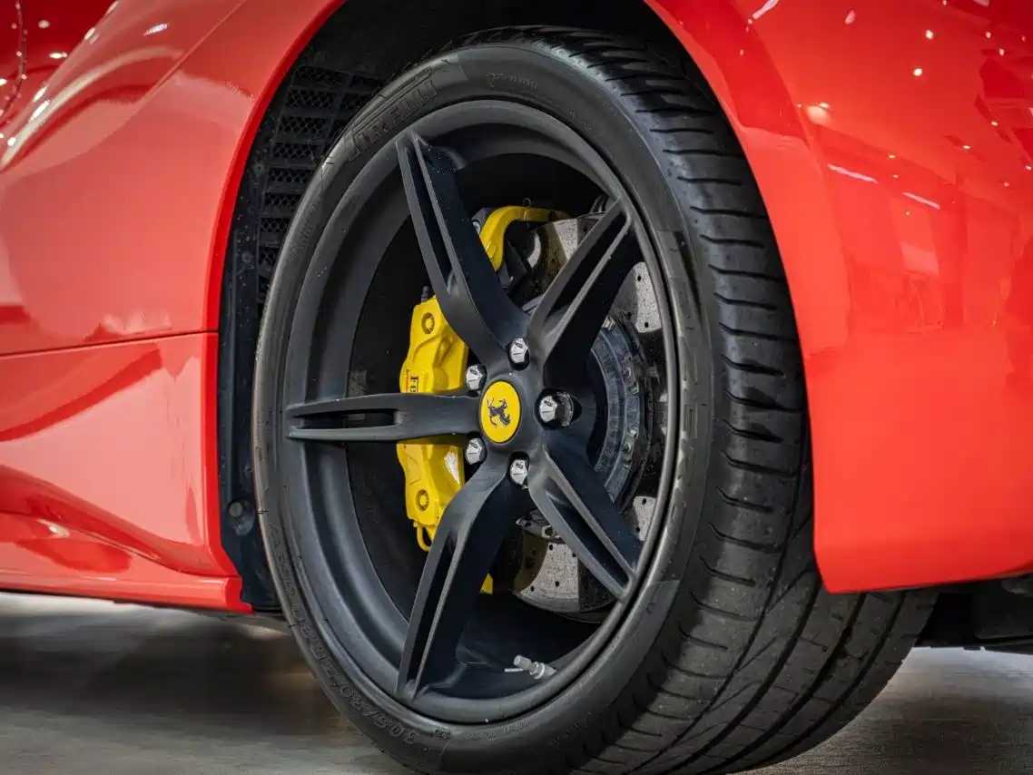 Ferrari 488 2019 2015 488 Spider