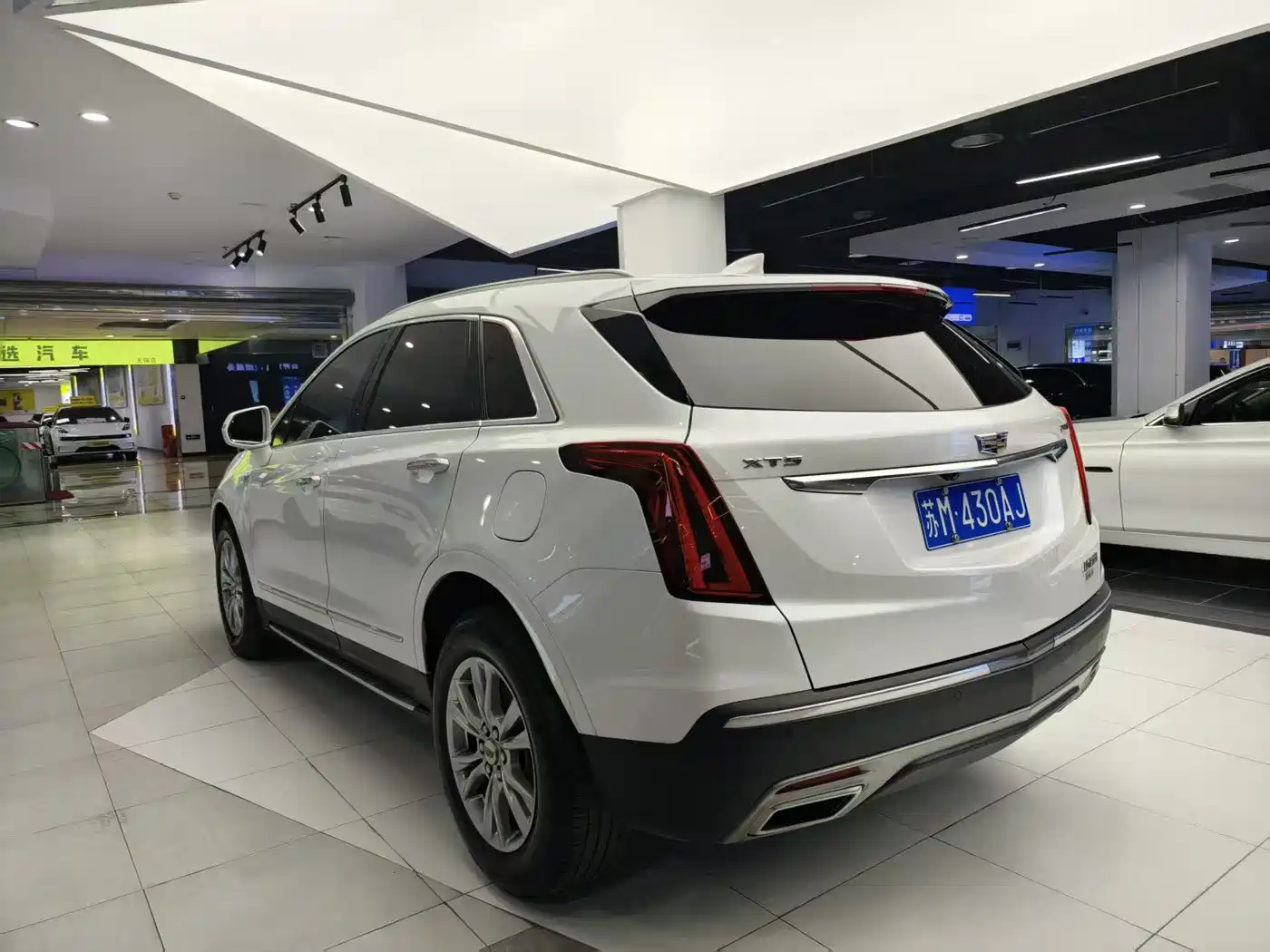 CADILLAC XT5