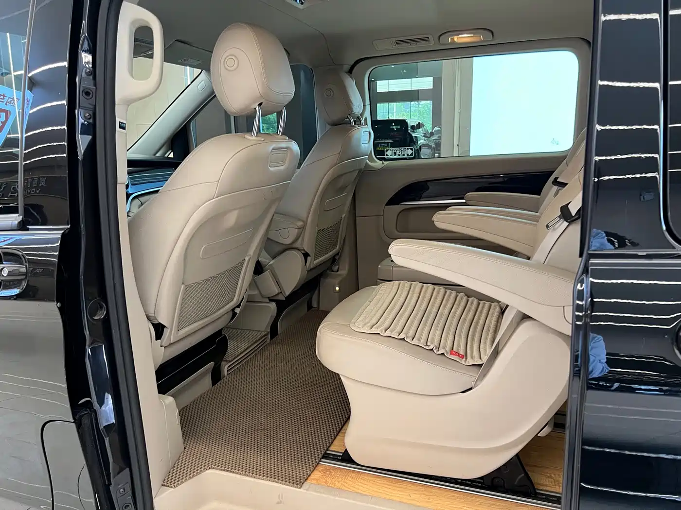 Mercedes-Benz V-Class 2016 2016 V 260 Navigator