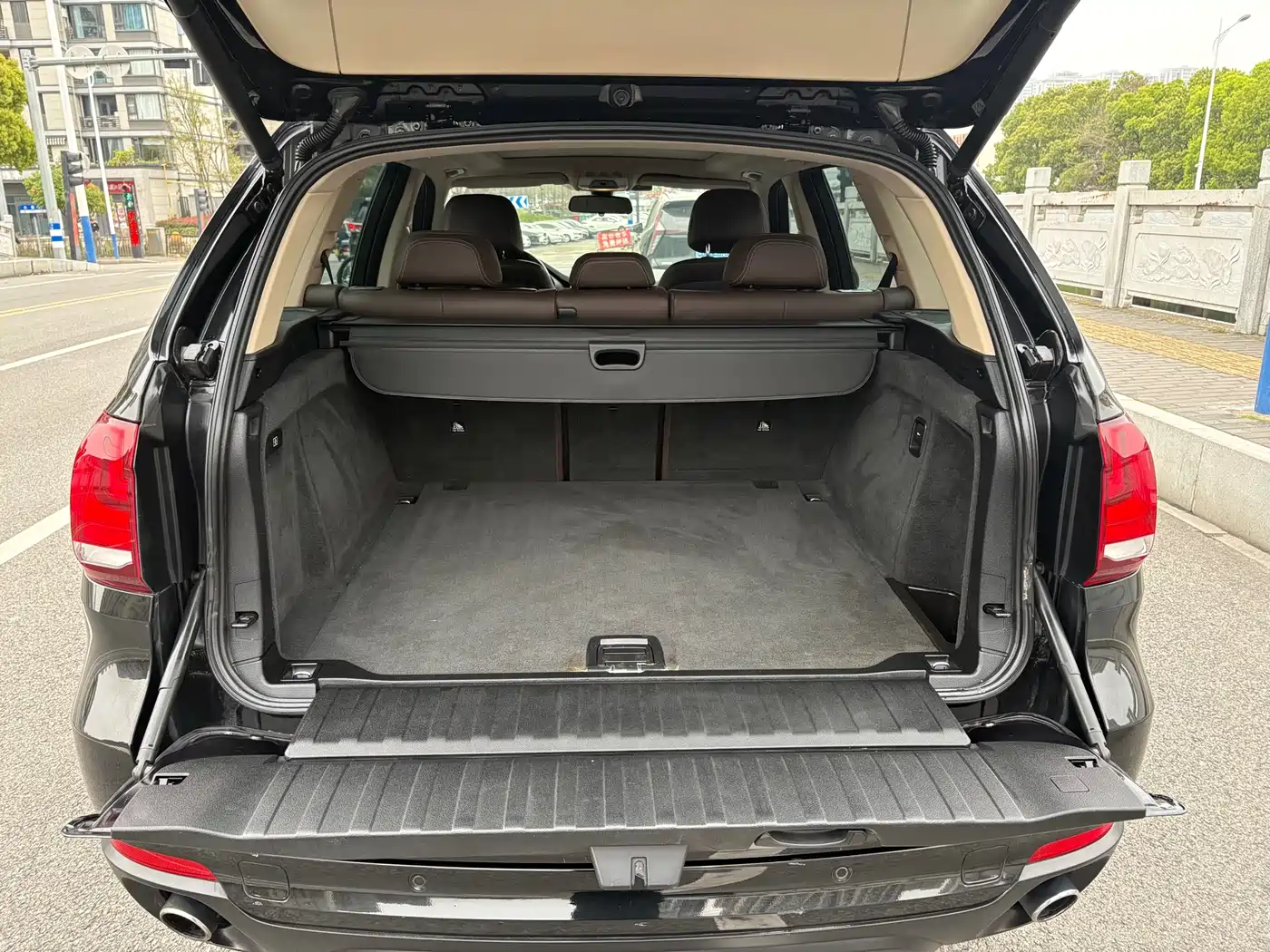 BMW X5 (Import) 2014 xDrive35i Leading фото 7