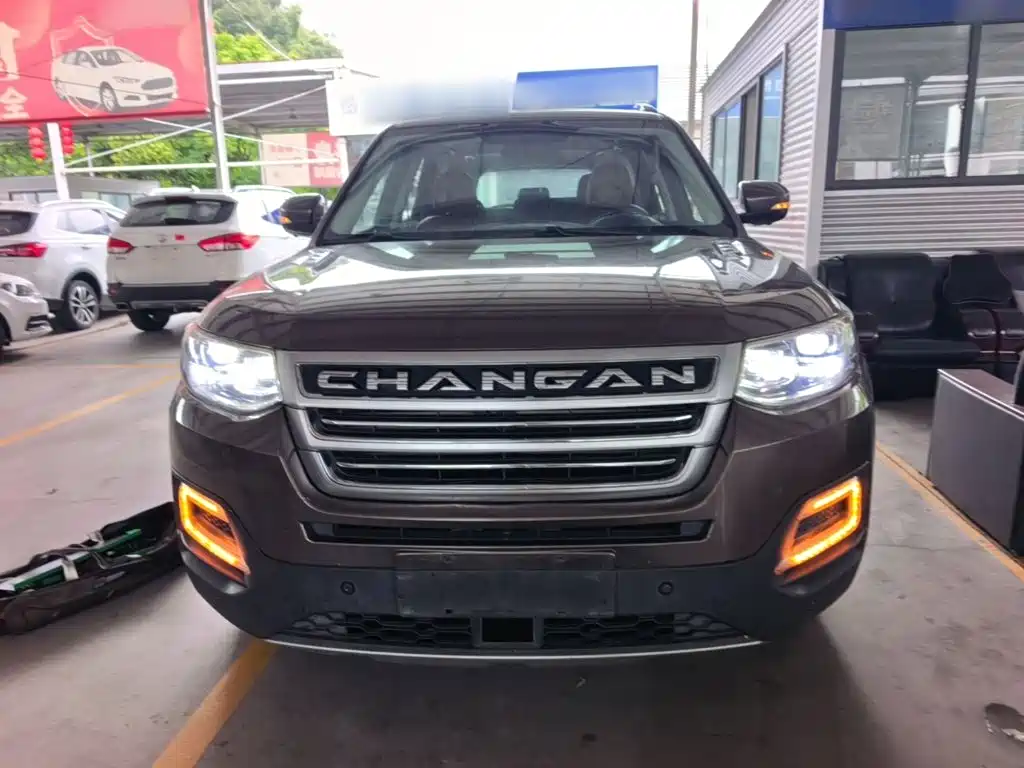 Changan CS95 2017 2017 2.0T FWD Zhiyuan Edition