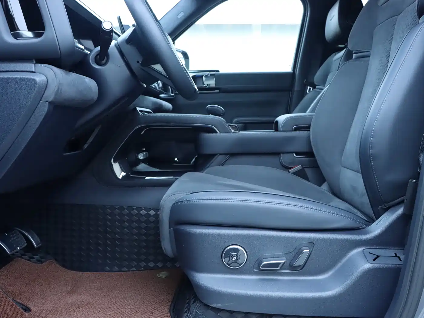 FANG CHENG BAO LEOPARD 5