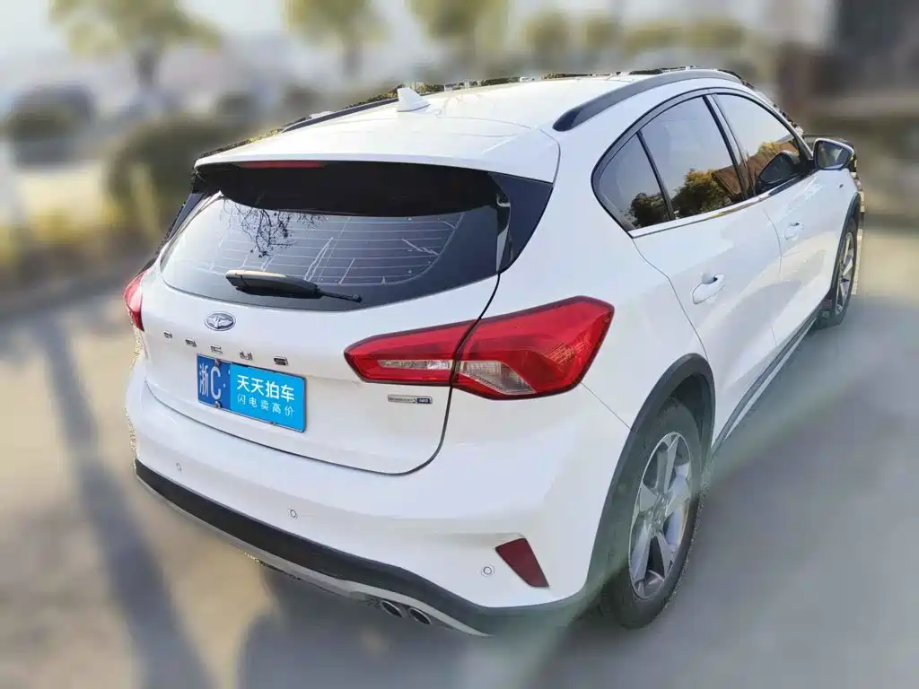 Ford Focus Active 2020 2020 EcoBoost 180 Auto Trendy Edition
