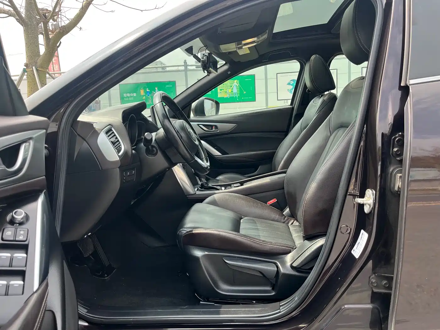 Фото 8 - Mazda CX-4