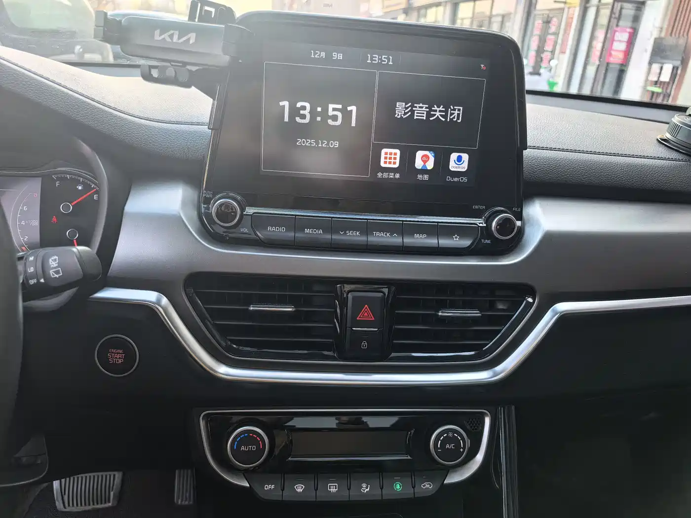 Kia Sportage 2019 2.0L Automatic Smart Luxury Edition фото 14
