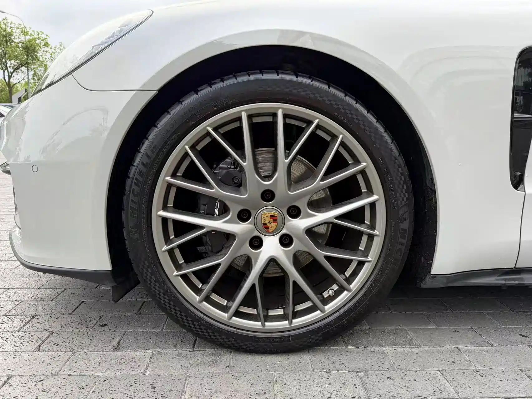 Фото 7 - Porsche Panamera