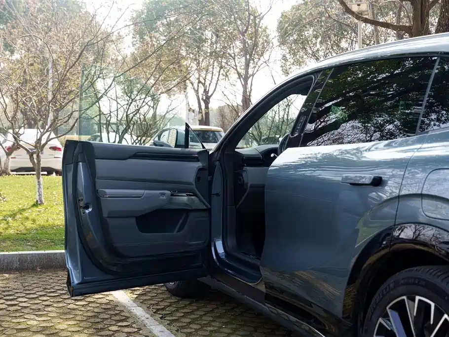 ZEEKR EXTREME KRYPTON 7X