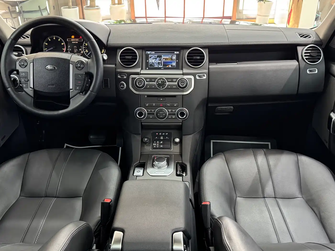 Фото 6 - Land Rover Discovery