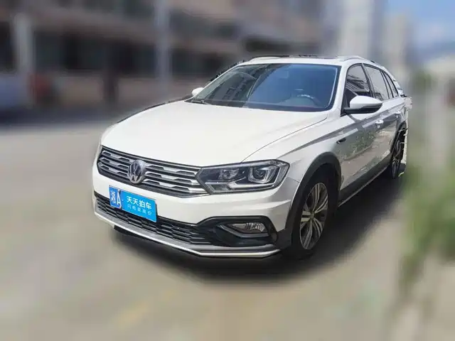 Volkswagen C-TREK 2019